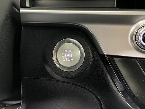 Certified 2023 Kia Telluride S w/ S Sunroof Package image 24