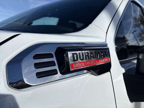 New 2026 GMC Sierra 2500 Denali w/ Denali Reserve Package AWD/4WD image 16