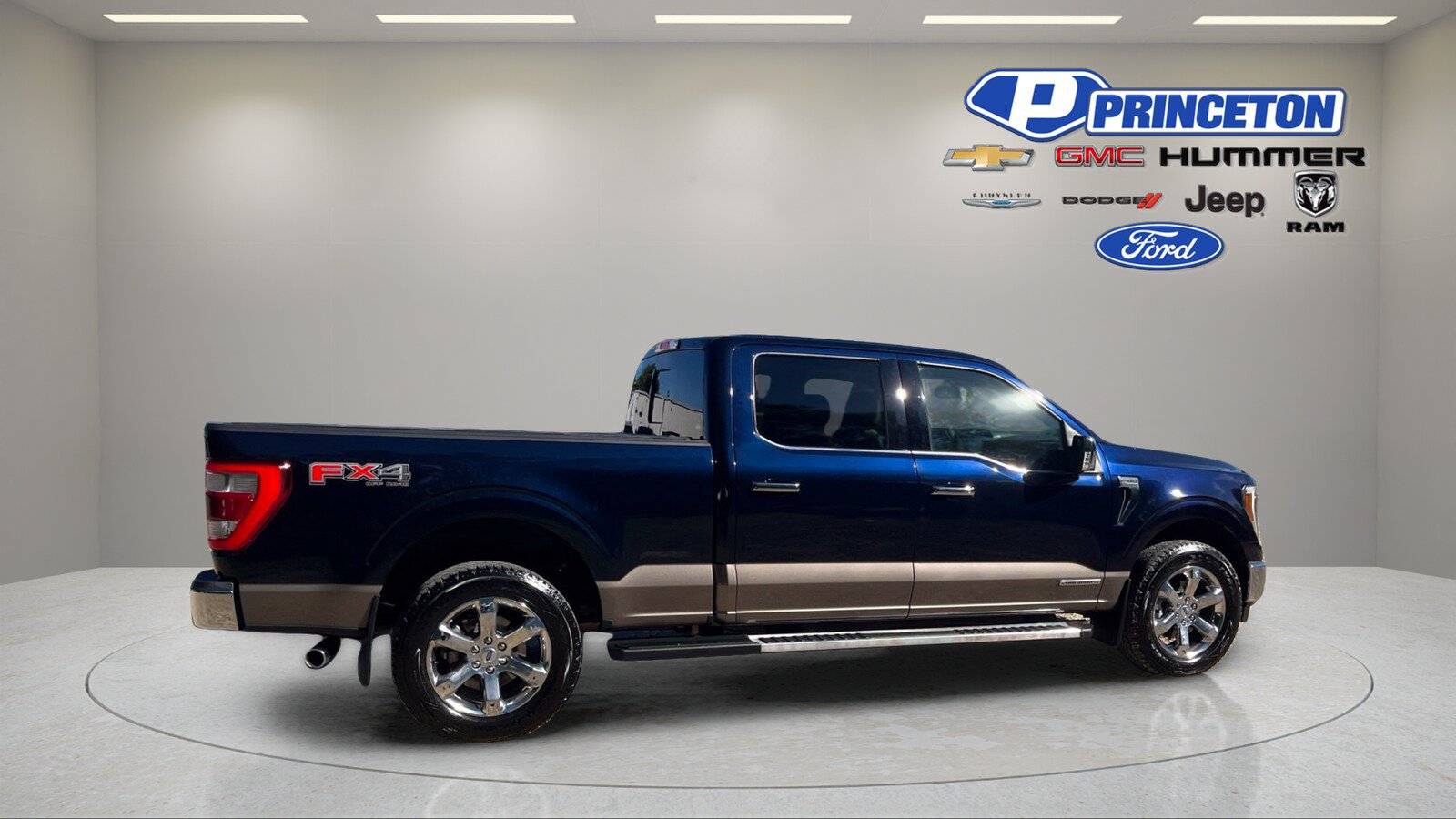 Used 2022 Ford F150 Lariat w/ Equipment Group 502A High AWD/4WD image 8