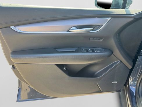 Used 2019 Cadillac XT5 Luxury FWD image 14
