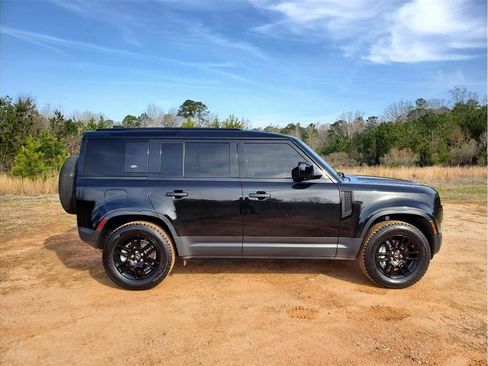 Used 2020 Land Rover Defender 110 SE AWD/4WD image 16