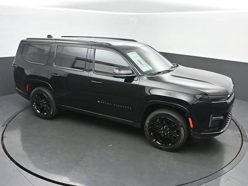 New 2026 Jeep Grand Wagoneer Limited AWD/4WD image 43