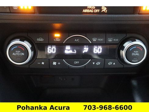 Used 2018 MAZDA MAZDA3 Grand Touring w/ Premium Equipment Package image 16