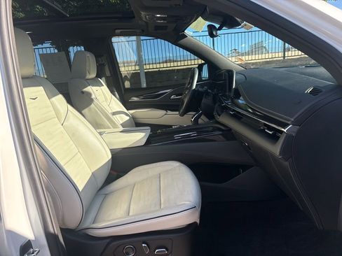Used 2023 Cadillac Escalade Sport w/ Touring Package AWD/4WD image 23