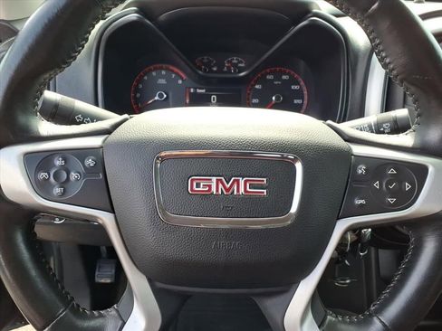 Used 2015 GMC Canyon SLT w/ Driver Alert Package image 5