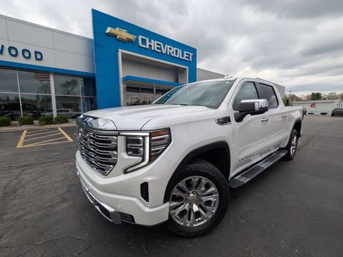 Used 2024 GMC Sierra 1500 Denali w/ Technology Package AWD/4WD image 31