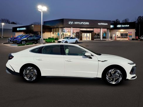 New 2026 Hyundai Sonata SEL image 9