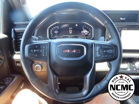 Used 2025 GMC Sierra 1500 AT4 AWD/4WD image 35