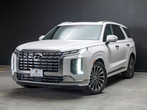 Used 2024 Hyundai Palisade Calligraphy AWD/4WD image 1