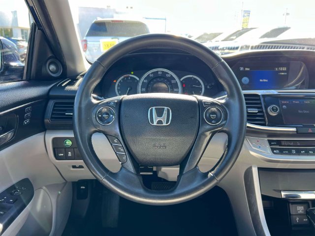 Used 2015 Honda Accord EX-L image 11