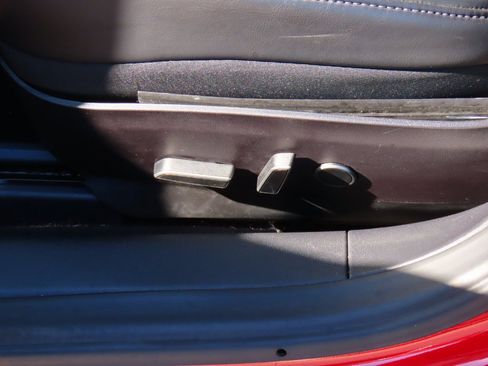 Used 2021 Tesla Model 3 Standard Range Plus image 29