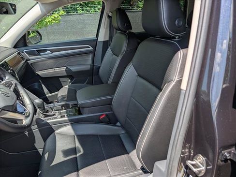 Used 2023 Volkswagen Atlas SE FWD image 28
