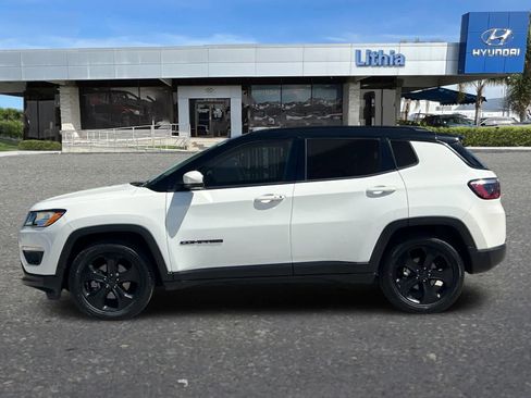 Used 2021 Jeep Compass Latitude FWD image 6