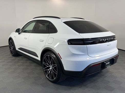 New 2026 Porsche Macan Electric RWD image 3