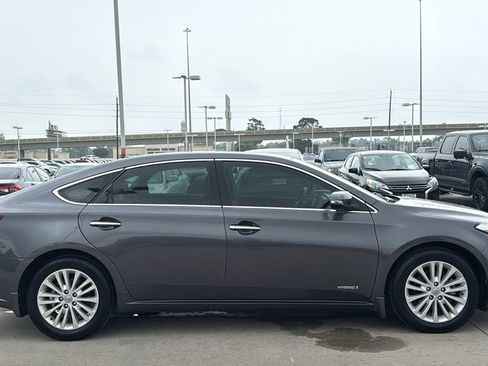 Used 2015 Toyota Avalon XLE Touring FWD image 6