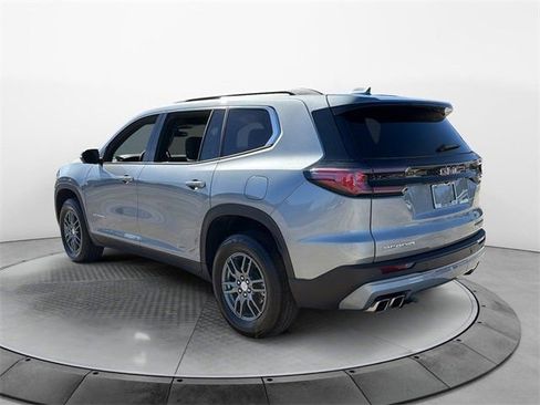 Used 2025 GMC Acadia Elevation image 5