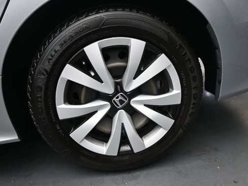 Used 2023 Honda Civic LX image 15