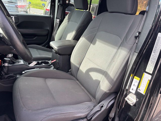 Used 2020 Jeep Gladiator Sport w/ Quick Order Package 24S AWD/4WD image 12