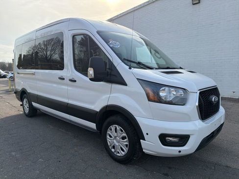 Used 2024 Ford Transit 350 XLT image 8