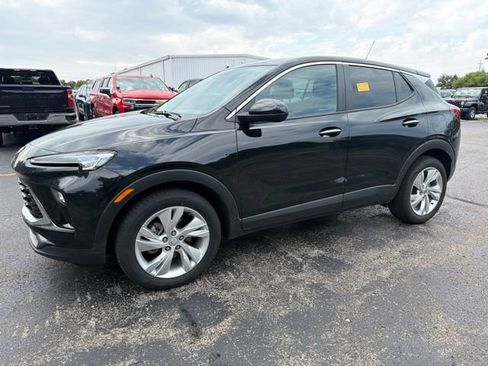 Used 2024 Buick Encore GX Preferred w/ Comfort Package FWD image 7