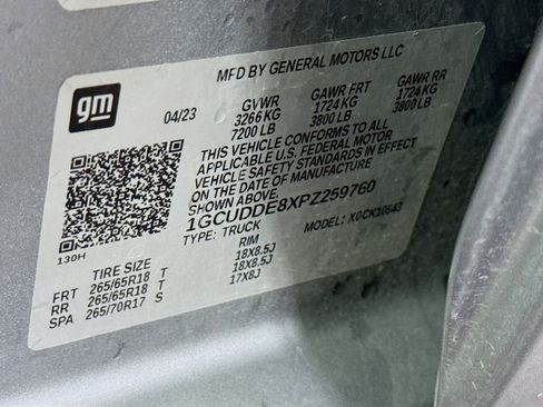 Used 2023 Chevrolet Silverado 1500 LT w/ Z71 Off-Road Package image 39