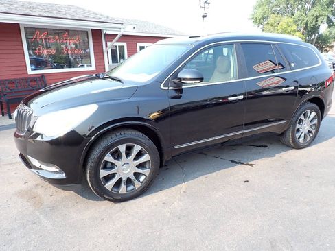 Used 2017 Buick Enclave Premium w/ Experience Buick Package FWD image 3