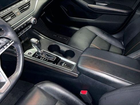 Used 2019 Nissan Altima 2.5 SR w/ SR Premium Package image 23