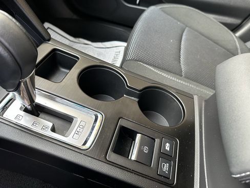 Used 2018 Subaru Outback 2.5i Premium image 14