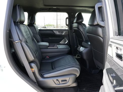 New 2026 INFINITI QX80 Autograph AWD/4WD image 21