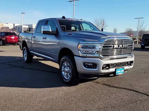 Used 2024 RAM 2500 Laramie image 2