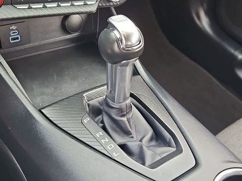 Used 2024 Ford Mustang Convertible RWD image 32