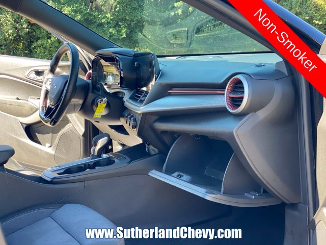 Used 2024 Chevrolet Trax RS w/ Driver Confidence Package FWD image 18