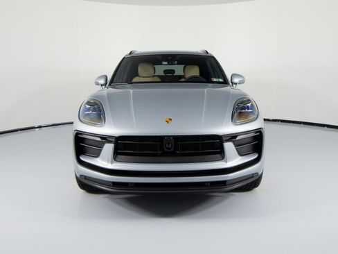 New 2026 Porsche Macan AWD/4WD image 13