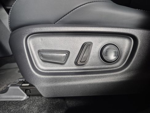 New 2026 Toyota C-HR AWD/4WD image 16