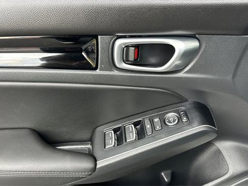Used 2023 Honda Civic Sport Touring image 8