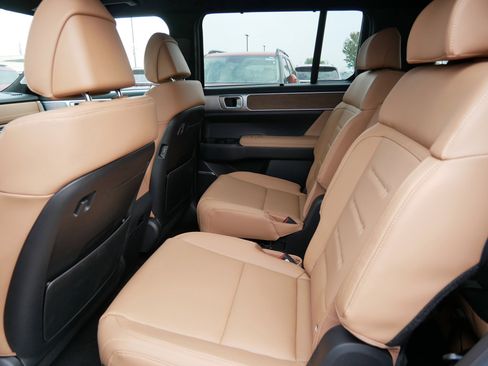 New 2026 Hyundai Santa Fe Calligraphy image 8