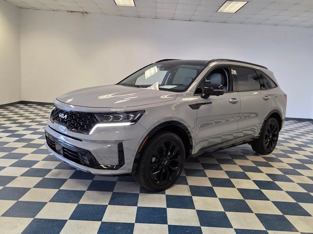Used 2023 Kia Sorento SX AWD/4WD image 3