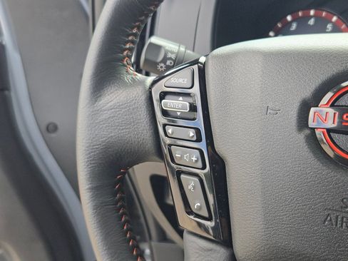 Certified 2025 Nissan Frontier PRO-4X image 21