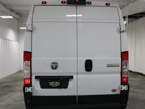 Used 2023 RAM ProMaster 2500 FWD image 8