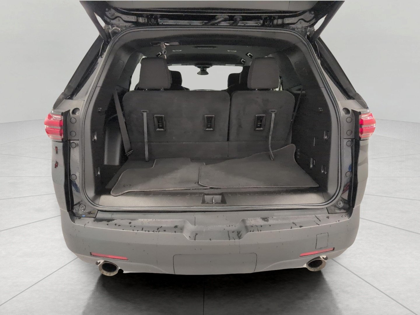 Used 2023 Chevrolet Traverse LT AWD/4WD image 15
