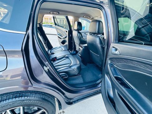 Used 2016 Buick Envision Premium AWD/4WD image 19