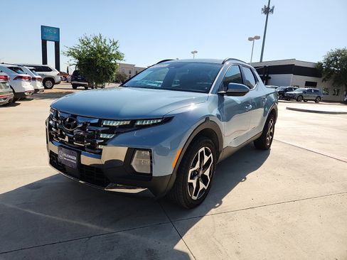 Used 2023 Hyundai Santa Cruz Limited AWD/4WD image 3