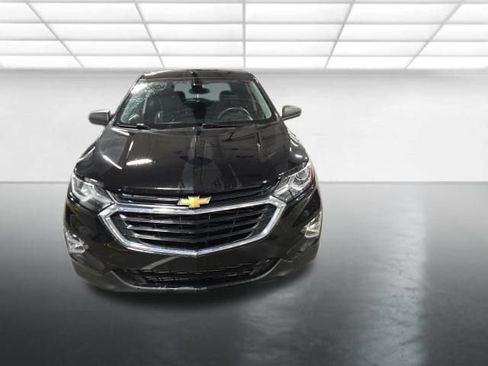 Used 2020 Chevrolet Equinox LS w/ LS Convenience Package FWD image 9