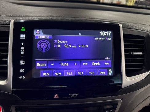 Used 2016 Honda Pilot EX-L image 19