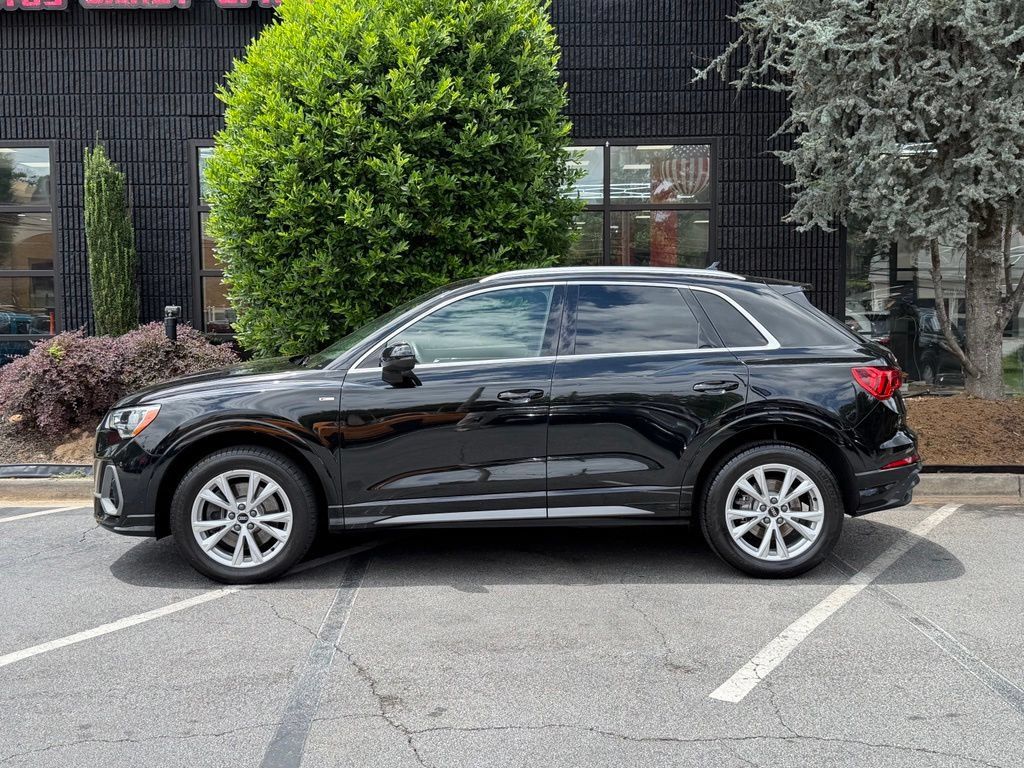 Used 2021 Audi Q3 2.0T Premium w/ Convenience Package AWD/4WD image 9