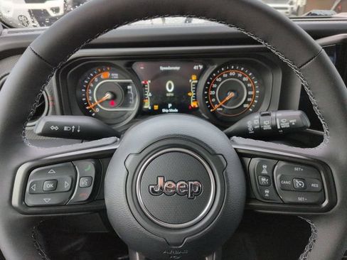 New 2026 Jeep Wrangler Unlimited Rubicon w/ Safety Group AWD/4WD image 26