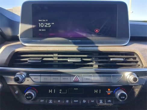 Used 2022 Kia Telluride SX w/ SX Prestige Package image 26