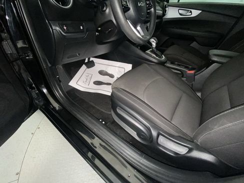 Used 2023 Kia Forte LXS FWD image 12