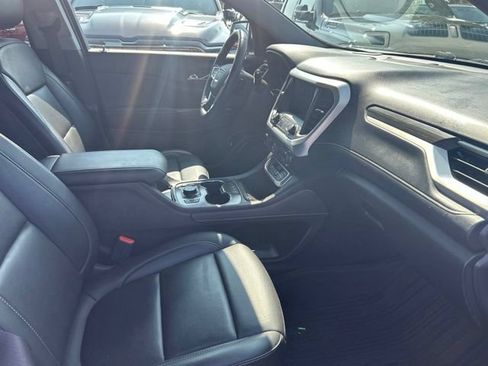 Used 2022 GMC Acadia SLT w/ Trailering Package AWD/4WD image 7