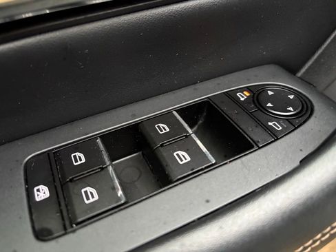 Used 2024 MAZDA CX-90 3.3 Turbo w/ Preferred Plus image 21